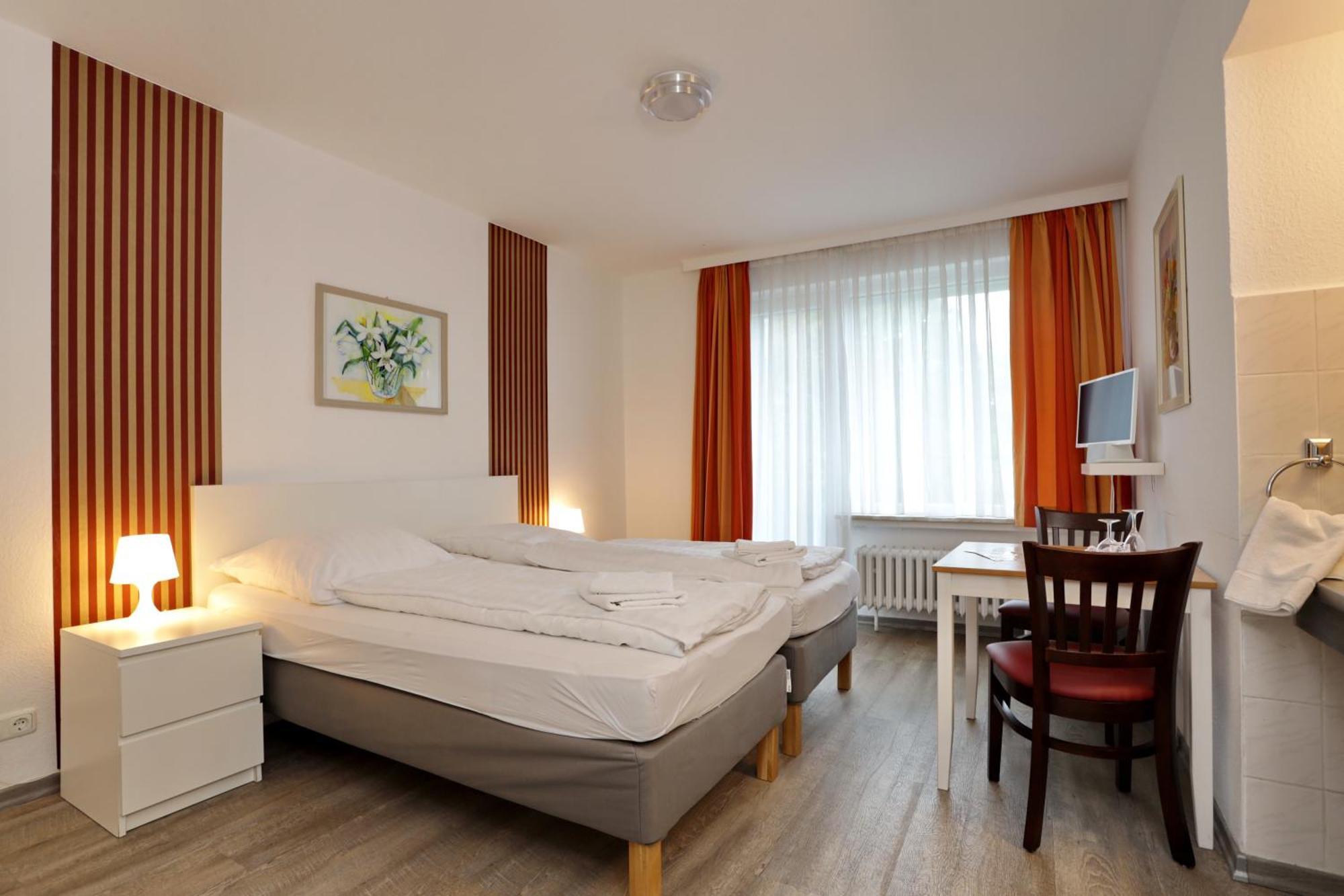 Hotel Am Park Braunschweig Esterno foto