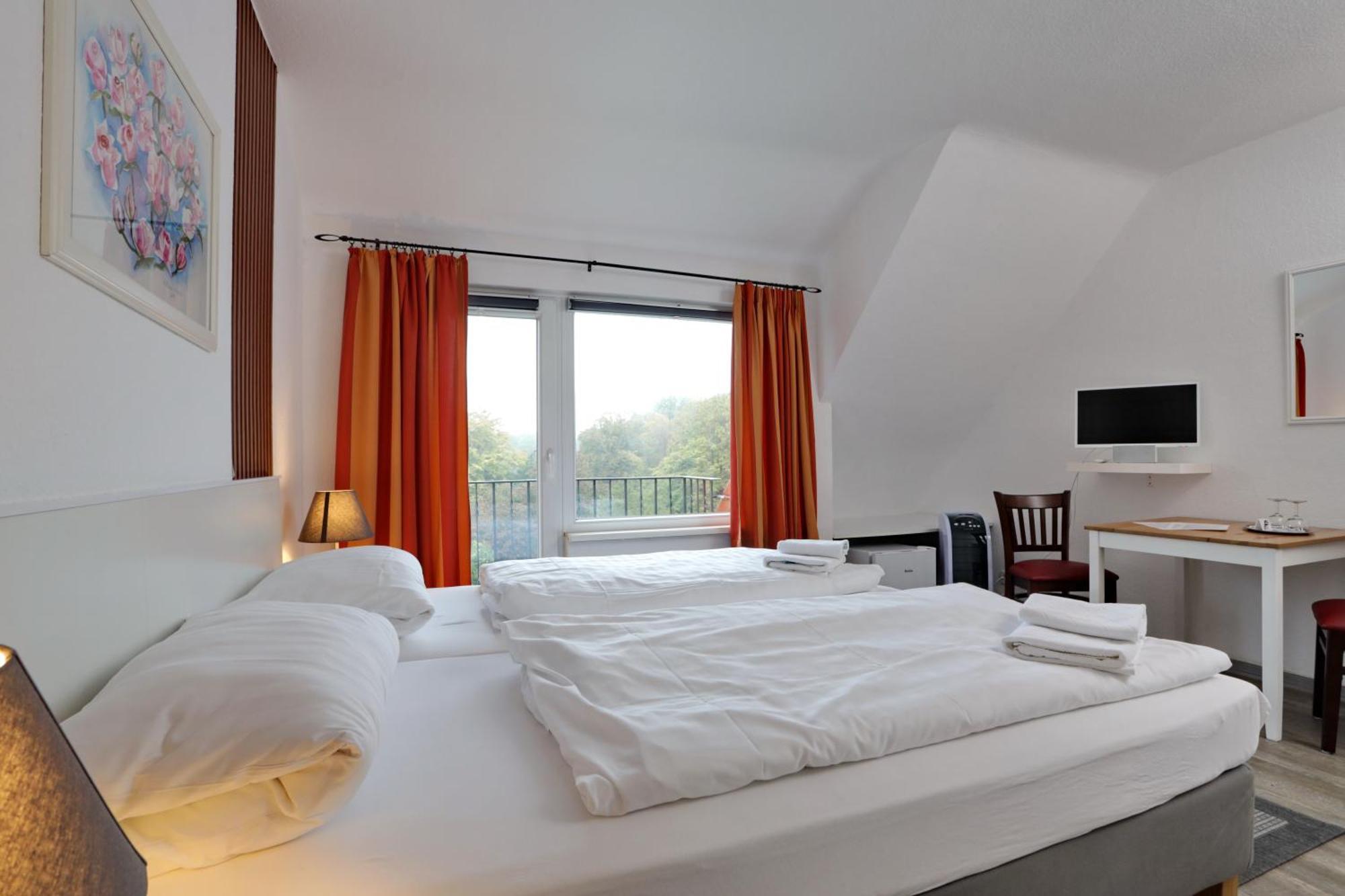Hotel Am Park Braunschweig Esterno foto