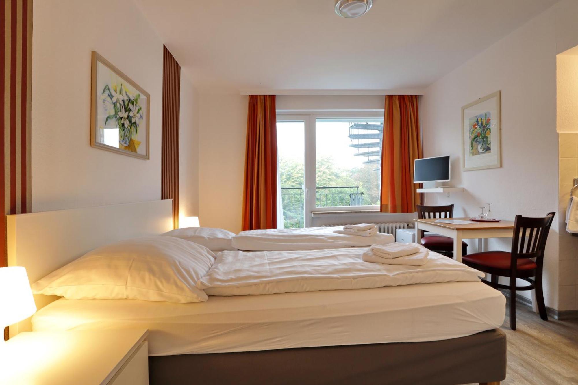 Hotel Am Park Braunschweig Esterno foto