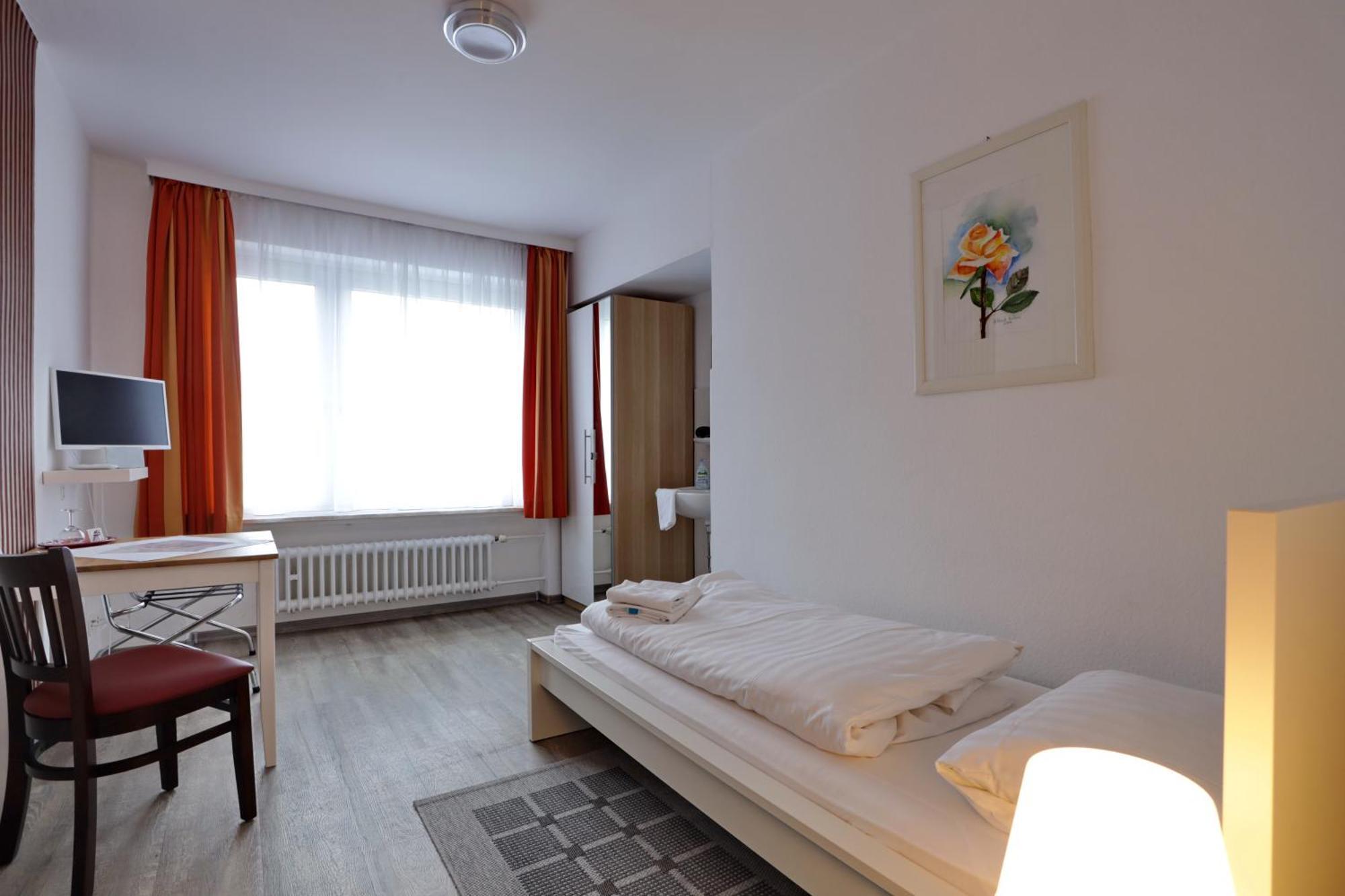 Hotel Am Park Braunschweig Esterno foto